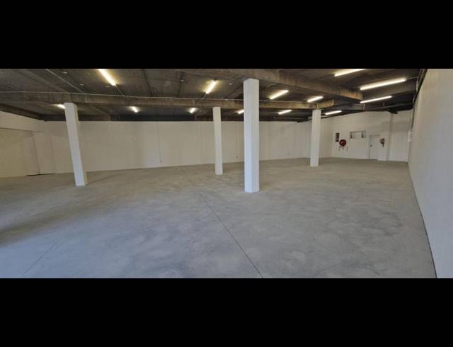 INDUSTRIAL PROPERTY TO RENT IN HALFWAY HOUSE
